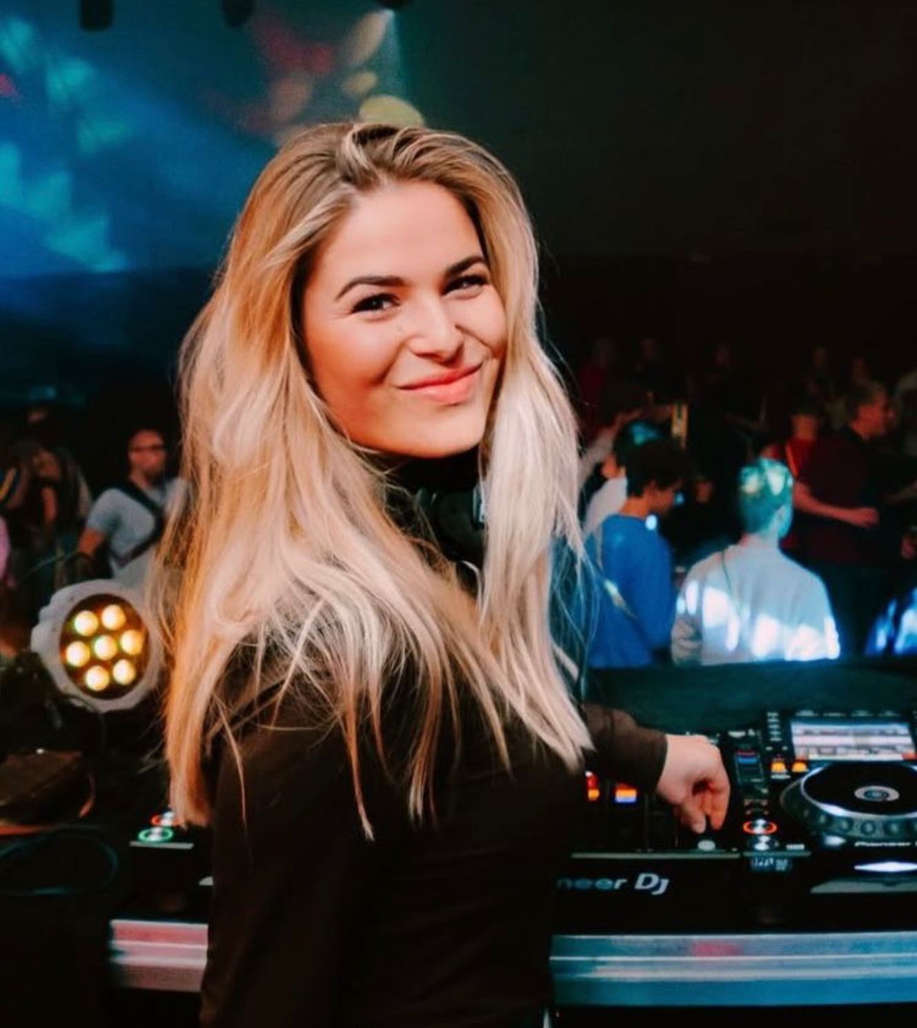 Kiki bunt